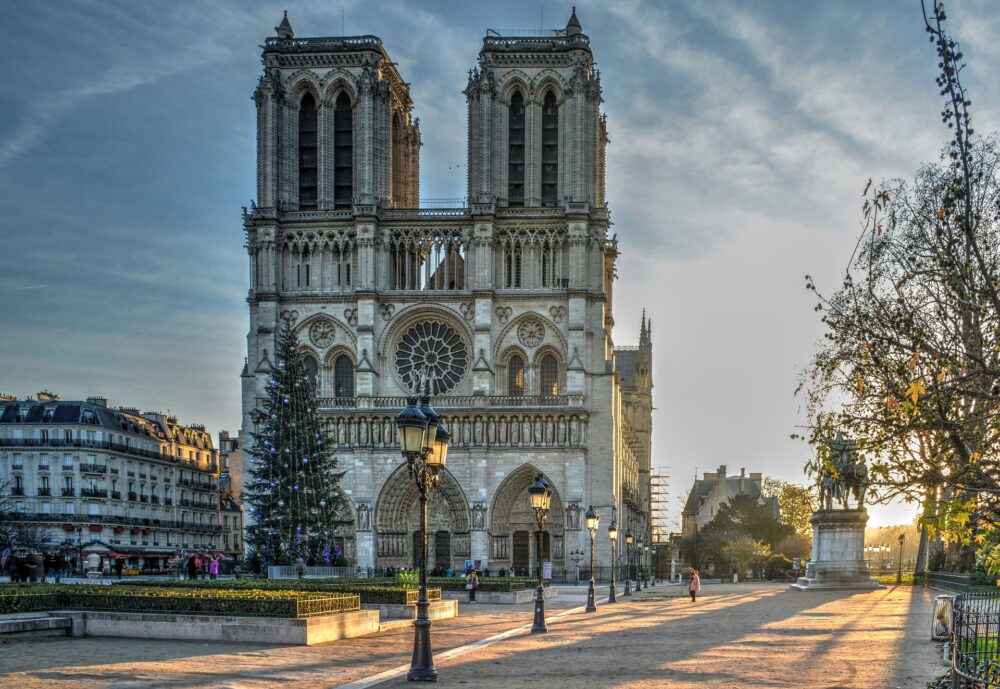 おもしろわかる！世界遺産ユニバーシティ パリのセーヌ河岸 ノートル・ダム大聖堂
