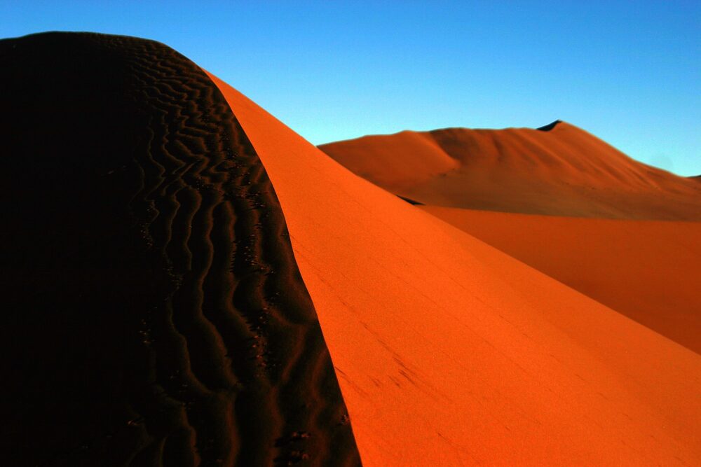 おもしろわかる！世界遺産ユニバーシティ ナミブ砂漠 世にも珍しい”真っ赤”な砂漠の絶景