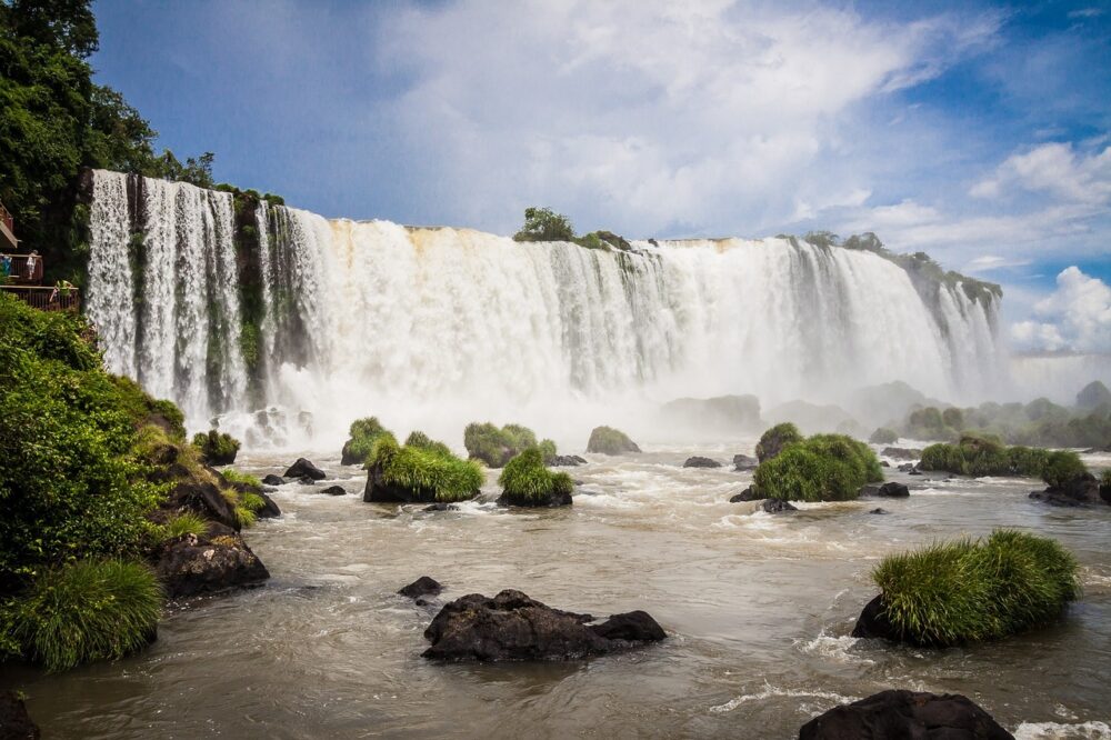 おもしろわかる！世界遺産ユニバーシティ 世界三大瀑布「ナイアガラの滝」「イグアスの滝」「ヴィクトリアの滝」 他の滝とは圧倒的に違う水量