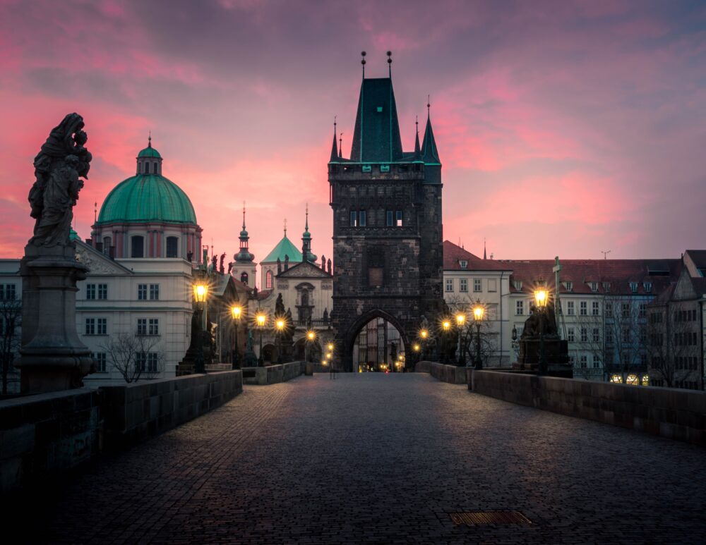 おもしろわかる！世界遺産ユニバーシティ プラハ歴史地区 プラハの街の歴史