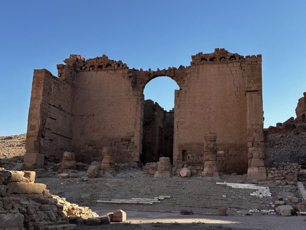 おもしろわかる！世界遺産ユニバーシティ ペトラ観光情報まとめ　カスル・アル・ビント