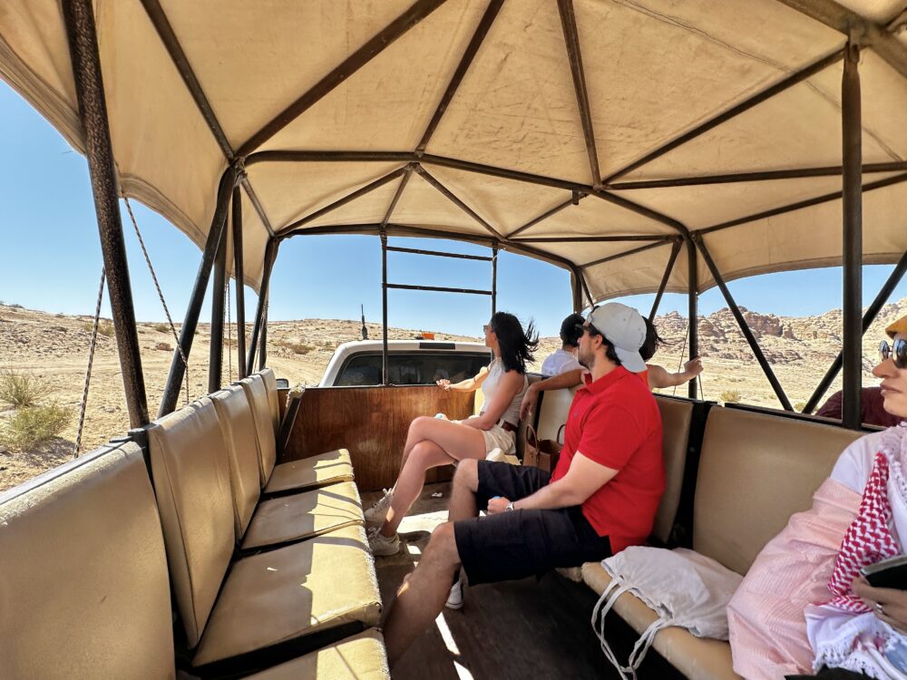 おもしろわかる!世界遺産ユニバーシティ ペトラ遺跡 砂漠ドライブ