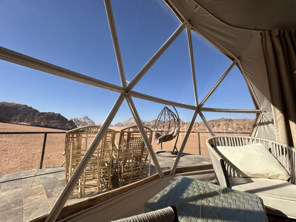 おもしろわかる！世界遺産ユニバーシティ ワディラムのバブルテント 快適な設備